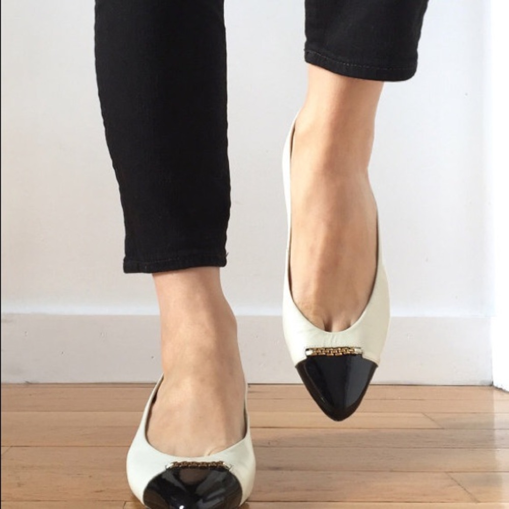 Vintage 80s Etienne Aigner Leather Pumps